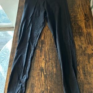 Old Navy Women’s Black Leggings